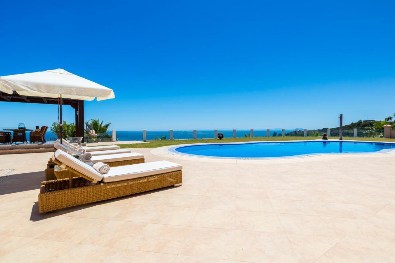 Luxury Villa Bellagio Estepona (Adults Only) المظهر الخارجي الصورة